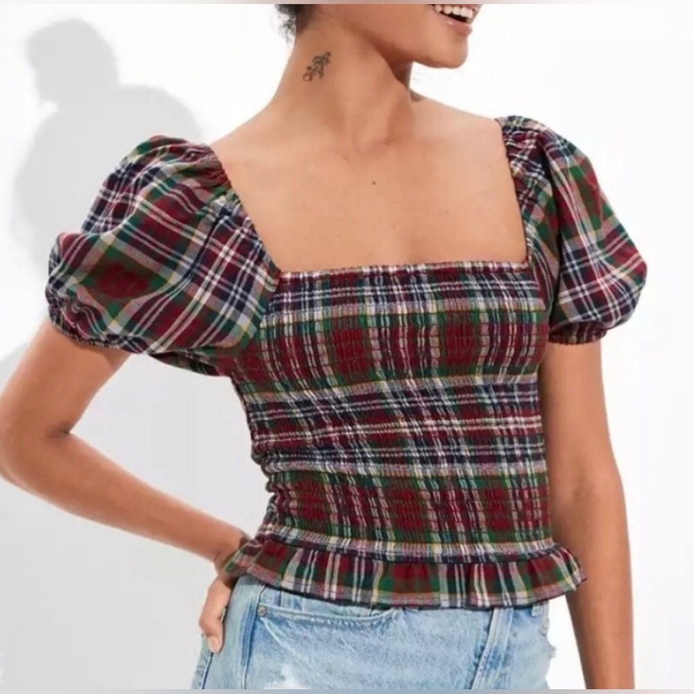 ❌SOLD❌ American Eagle Maroon Plaid Smocked Puff-Sleeve Blouse